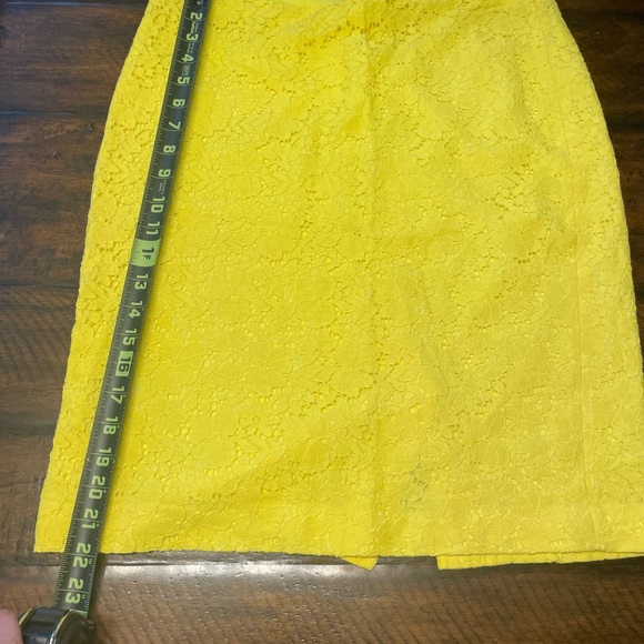 3 Ann Taylor Skirts - Picture 4 of 4